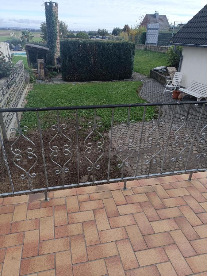 Haus Langert - Einfamilienhaus Mit Terrasse Und Garten Zur Alleinigen Nutzung باسويلر المظهر الخارجي الصورة